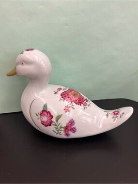 Vintage Porcelain Duck Figurine Hand-Painted Floral Pink Flowers Gold Beak 6”